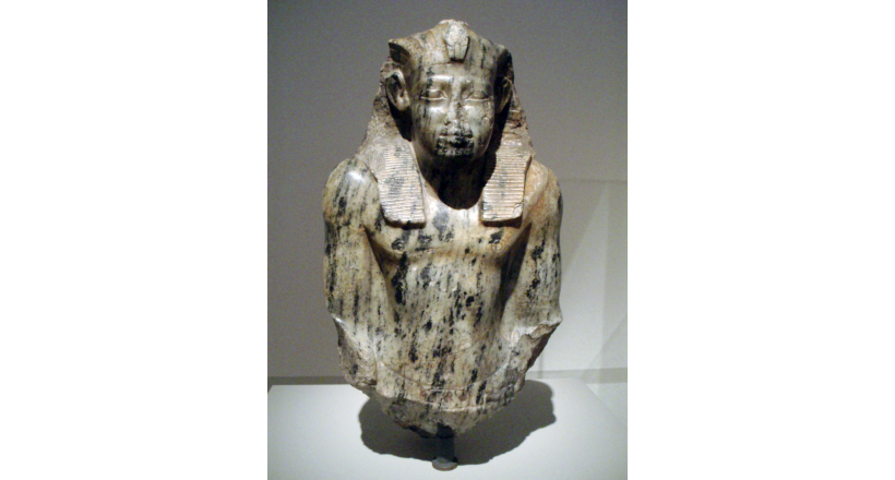 الملك سنوسرت الاول (1971 - 1926 ق.م)