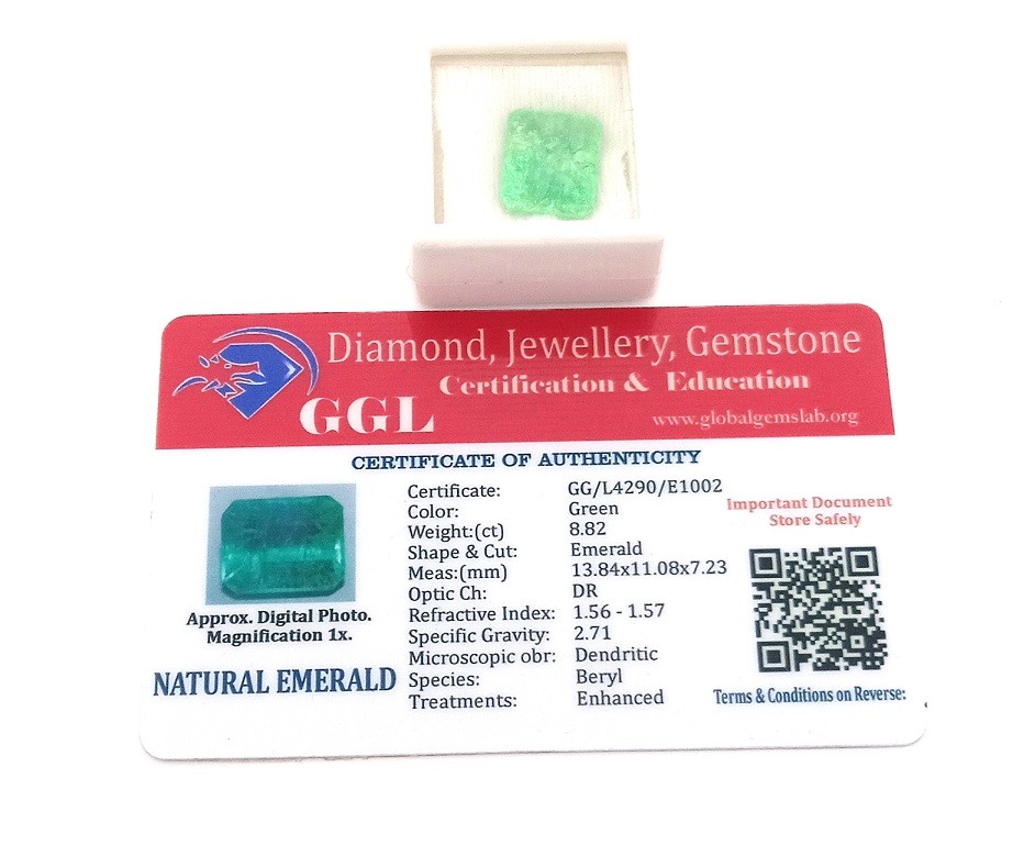 Polished Emerald Stone