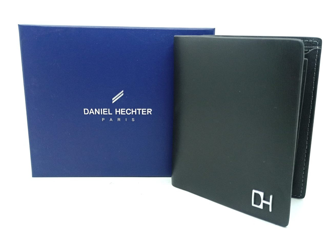 Daniel Hitcher leather wallet