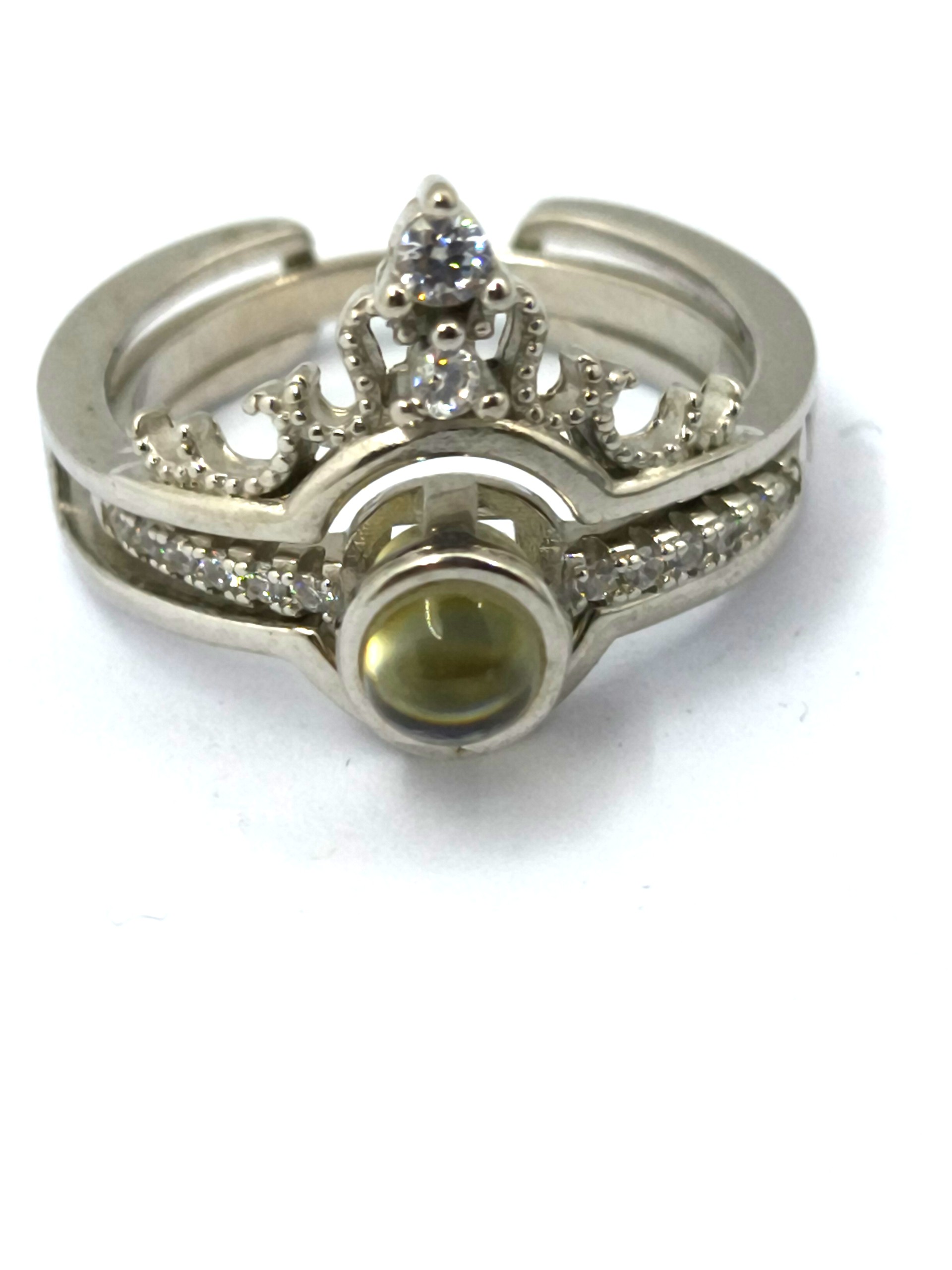 Silver ring in the shape of a crown (21)