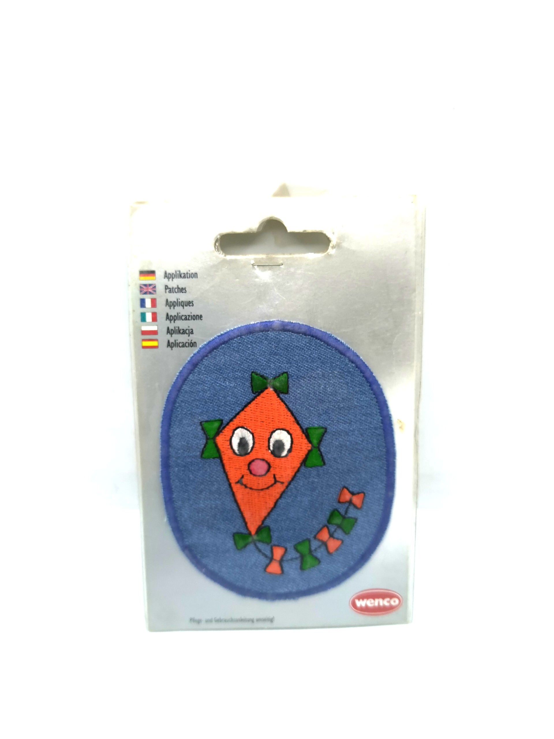 Kite-shaped badge From Wenco